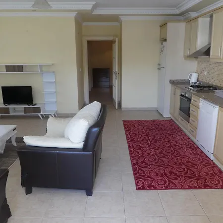 2+1 Merkeze Yakin Havuzlu Daire Apartamento *