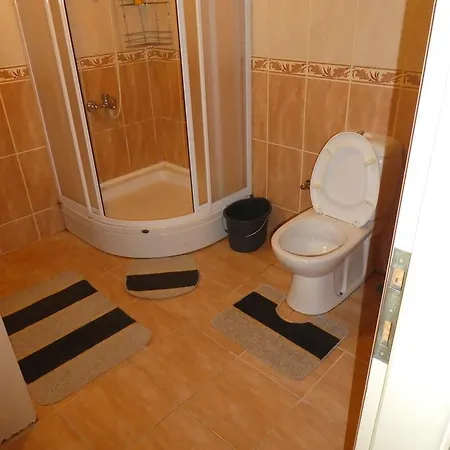 Apartamento 2+1 Merkeze Yakin Havuzlu Daire Alanya